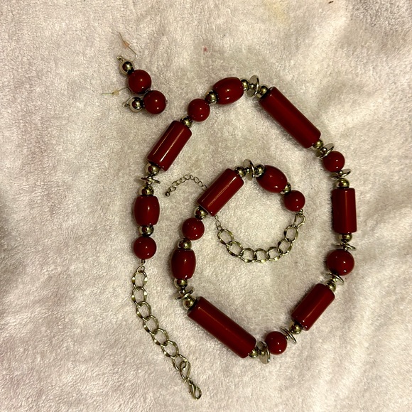 Heavy Silver & Deep Maroonish-Red Necklace & Earrings Set - Picture 5 of 5